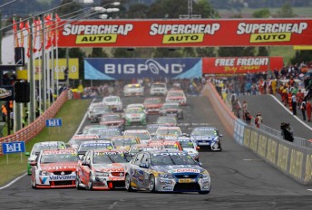 The start of the 2010 Supercheap Auto Bathurst 1000