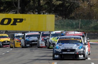 thumb Jonny Reid leads the V8 SuperTourer field at Manfeild recently