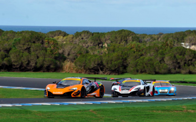 Tekno leads the AGTC and AEC standings with its McLarens