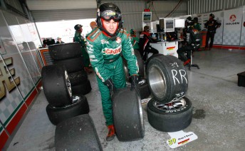 V8 crew members will be working with more Sprint tyres in 2011