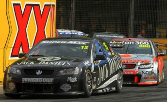 Rick Kelly leads Craig Lowndes in Adelaide