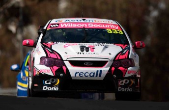 The Crucikshank-prepared Falcon of David Wall and Leanne Tander at Bathurst in 2009