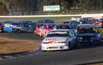 The Commodore Cup pack bang their way through turn one