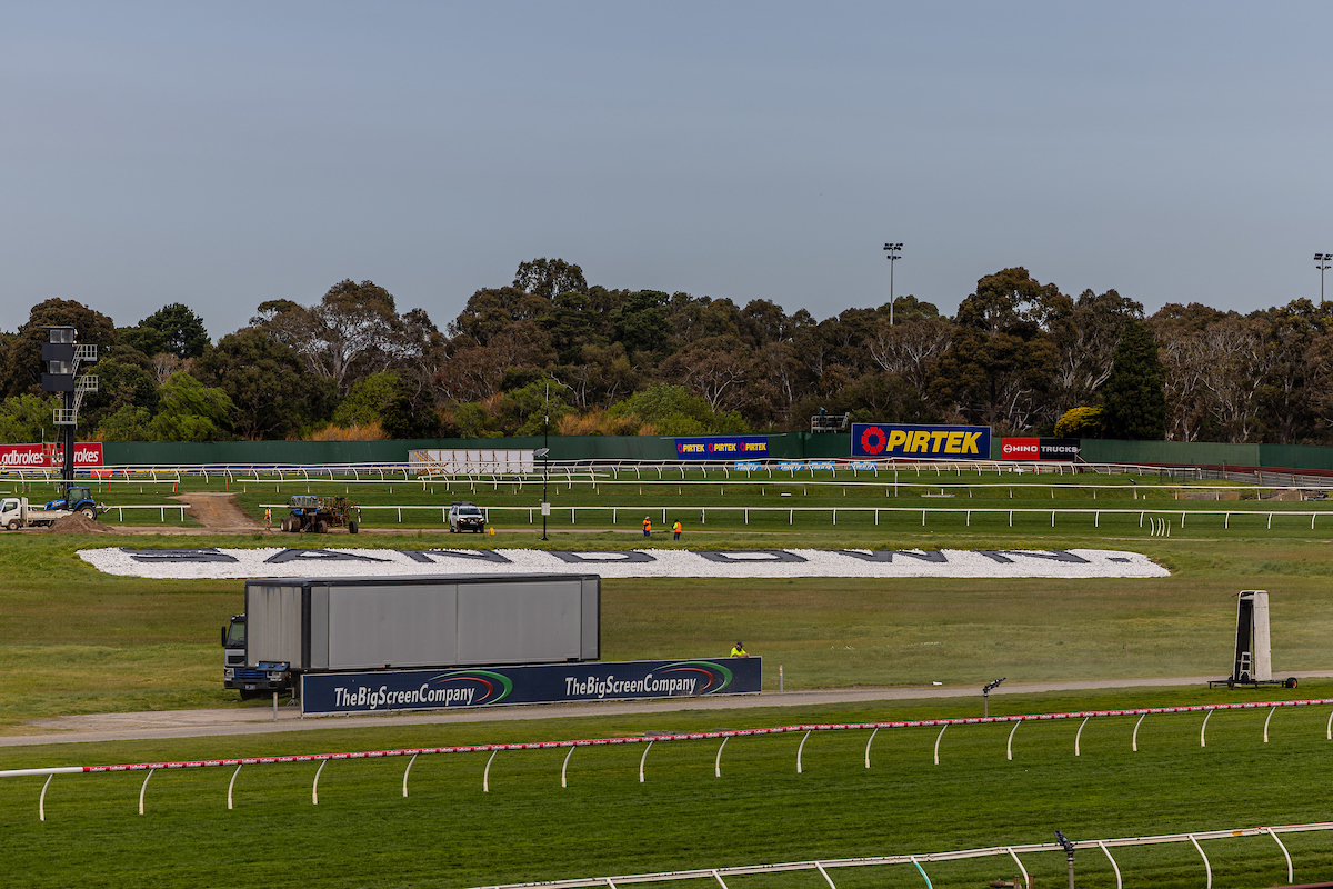 Sandown hosts car racing and horse racing – for now. Image: InSyde Media