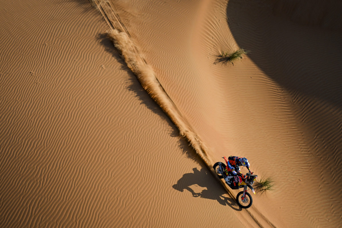 Matthias Walkner on his KTM of the Red Bull KTM Factory Racing Team during the Stage 11 of the Dakar 2023 between Shaybah and Empty Quarter Marathon, on January 12, 2023 in Empty Quarter Marathon, Saudi Arabia // DPPI / Red Bull Content Pool // SI202301120307 // Usage for editorial use only //