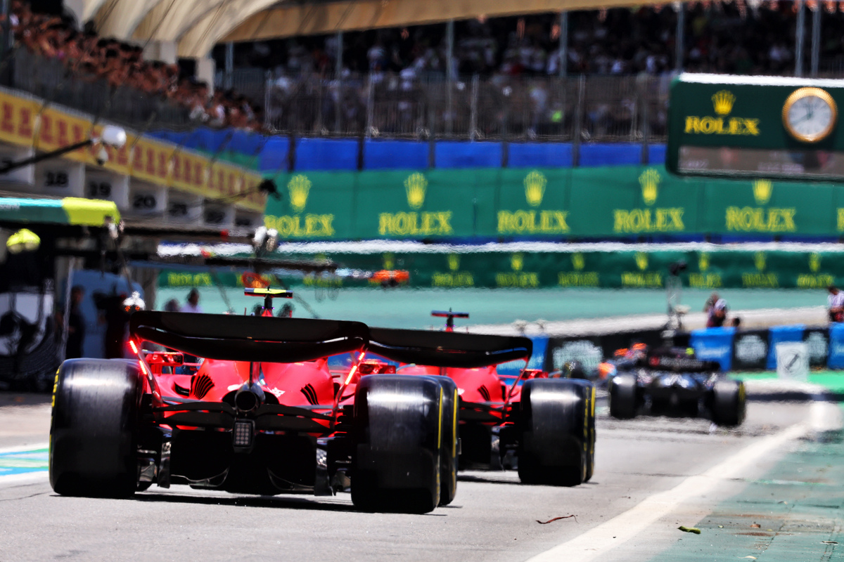 Changes were made to the way drivers are allowed to exit the F1 pit lane in Brazil. Image: XPB Images