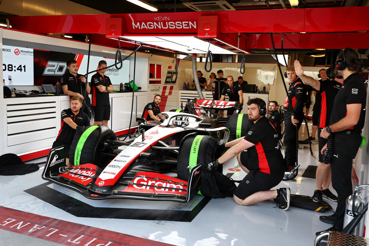 Guenther Steiner confessed Haas wouldn't be on the F1 grid were it not for the cost cap. Image: Moy / XPB Images